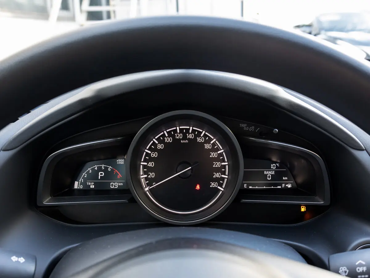 Mazda CX-4 I Рестайлинг Внедорожник 5 дв. — сүрөт 15