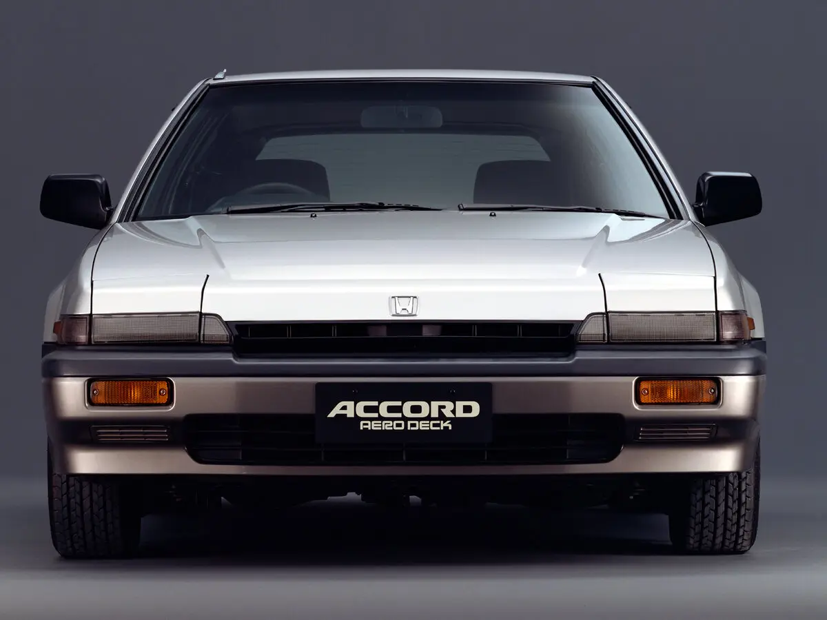 Honda Accord III Хэтчбек 3 дв. AeroDeck — фото 3