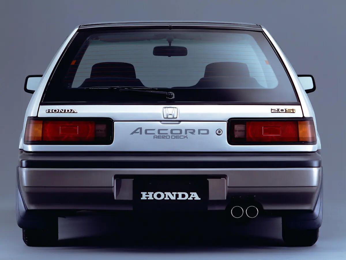 Honda Accord III Хэтчбек 3 дв. AeroDeck — фото 4