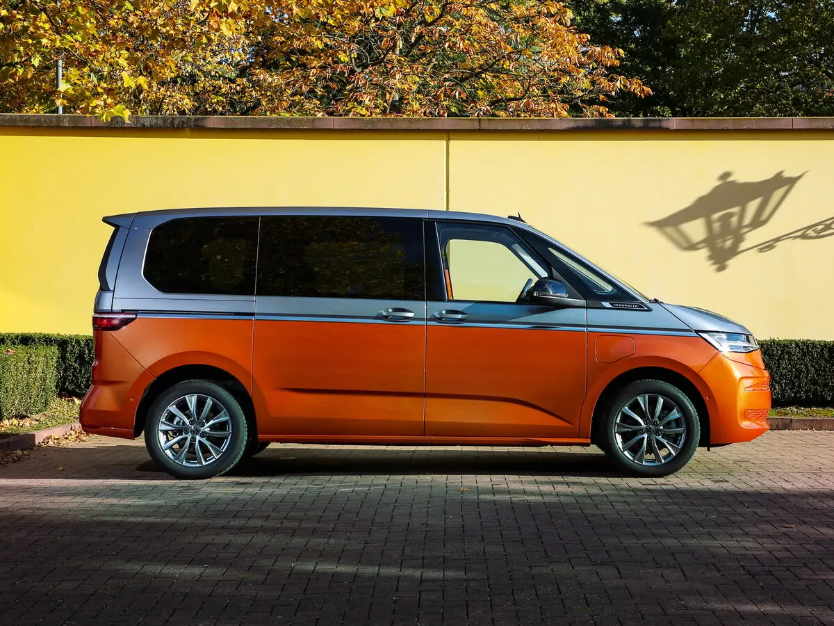 Volkswagen Multivan T7 Минивэн — фото 2