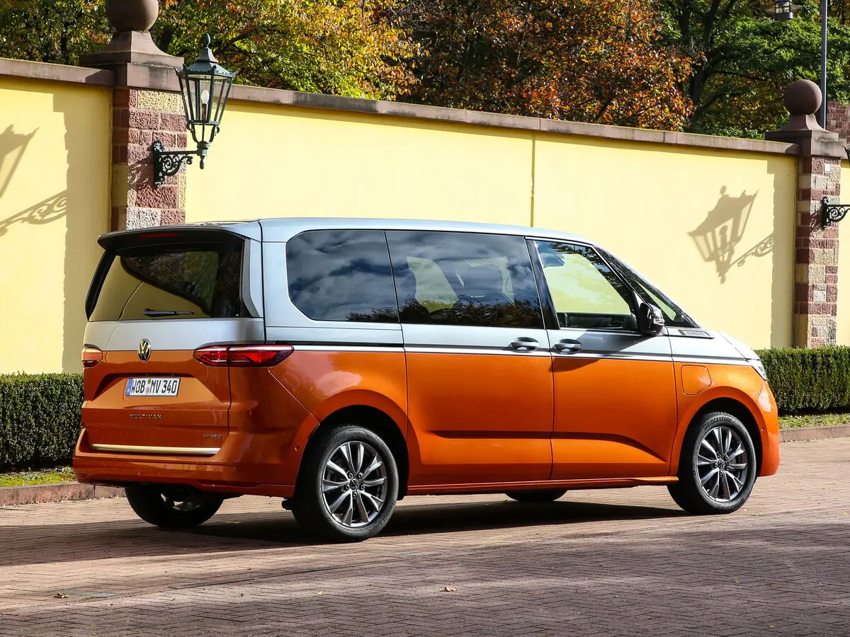 Volkswagen Multivan T7 Минивэн — фото 5
