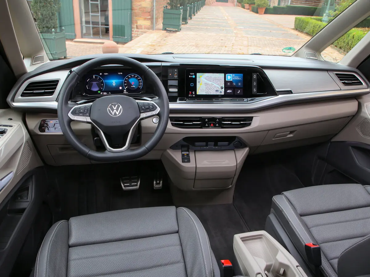 Volkswagen Multivan T7 Минивэн Long — фото 5