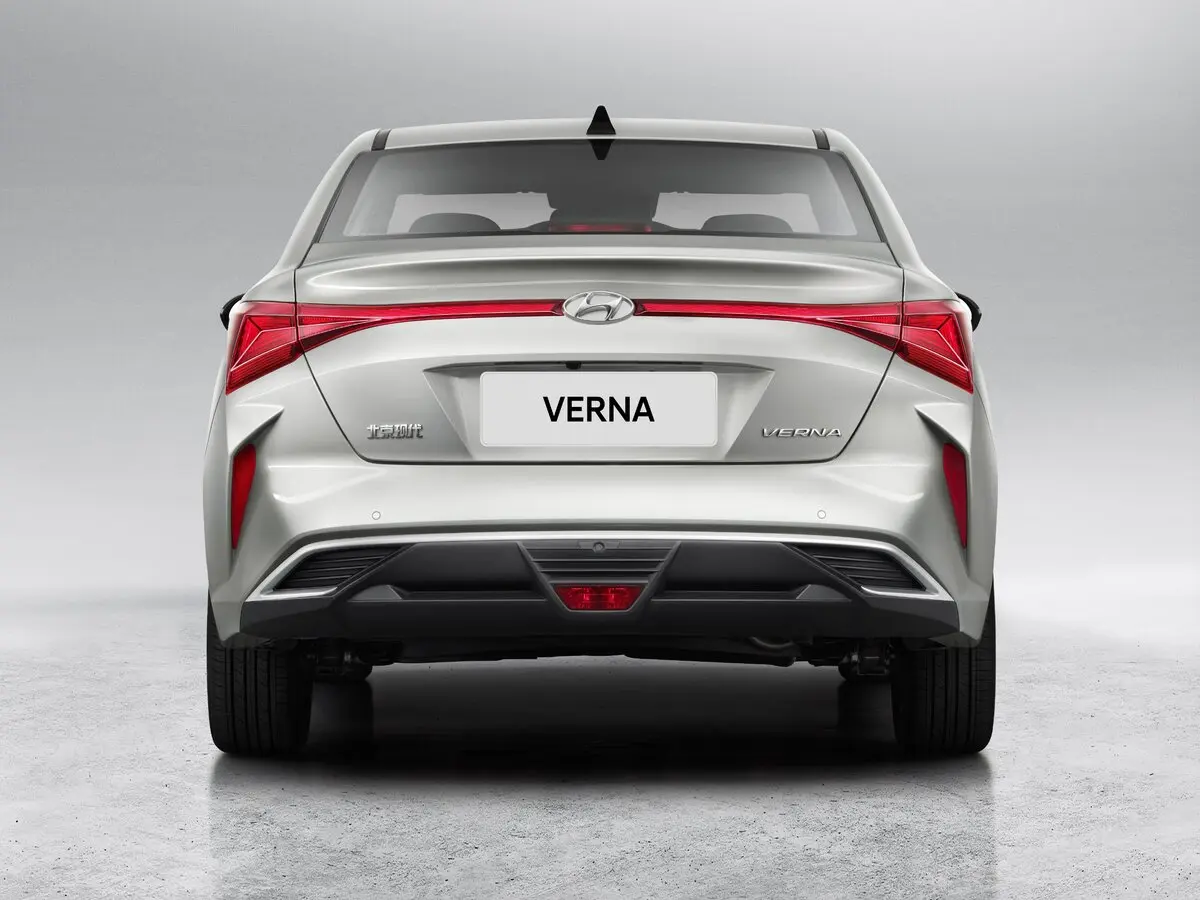 Hyundai Verna IV Рестайлинг Седан — сүрөт 3