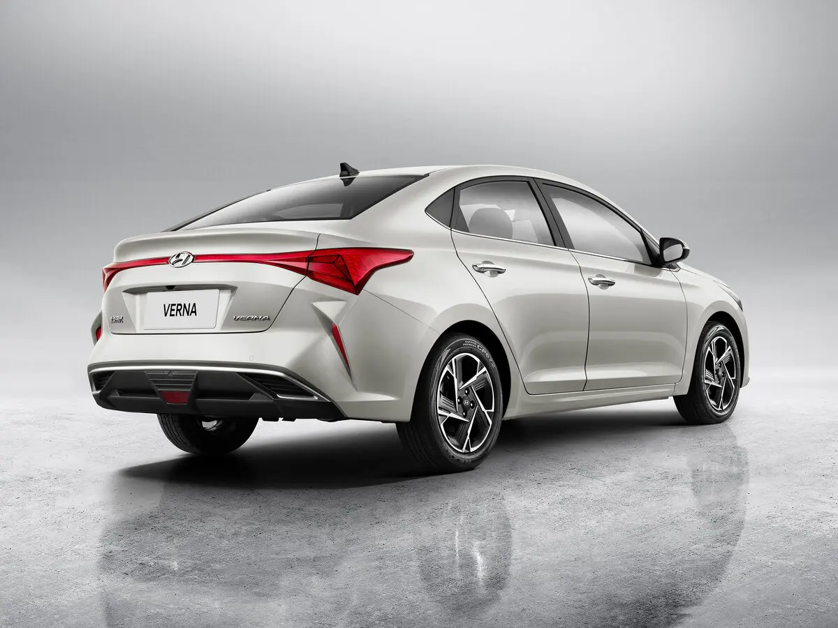Hyundai Verna IV Рестайлинг Седан — сүрөт 4