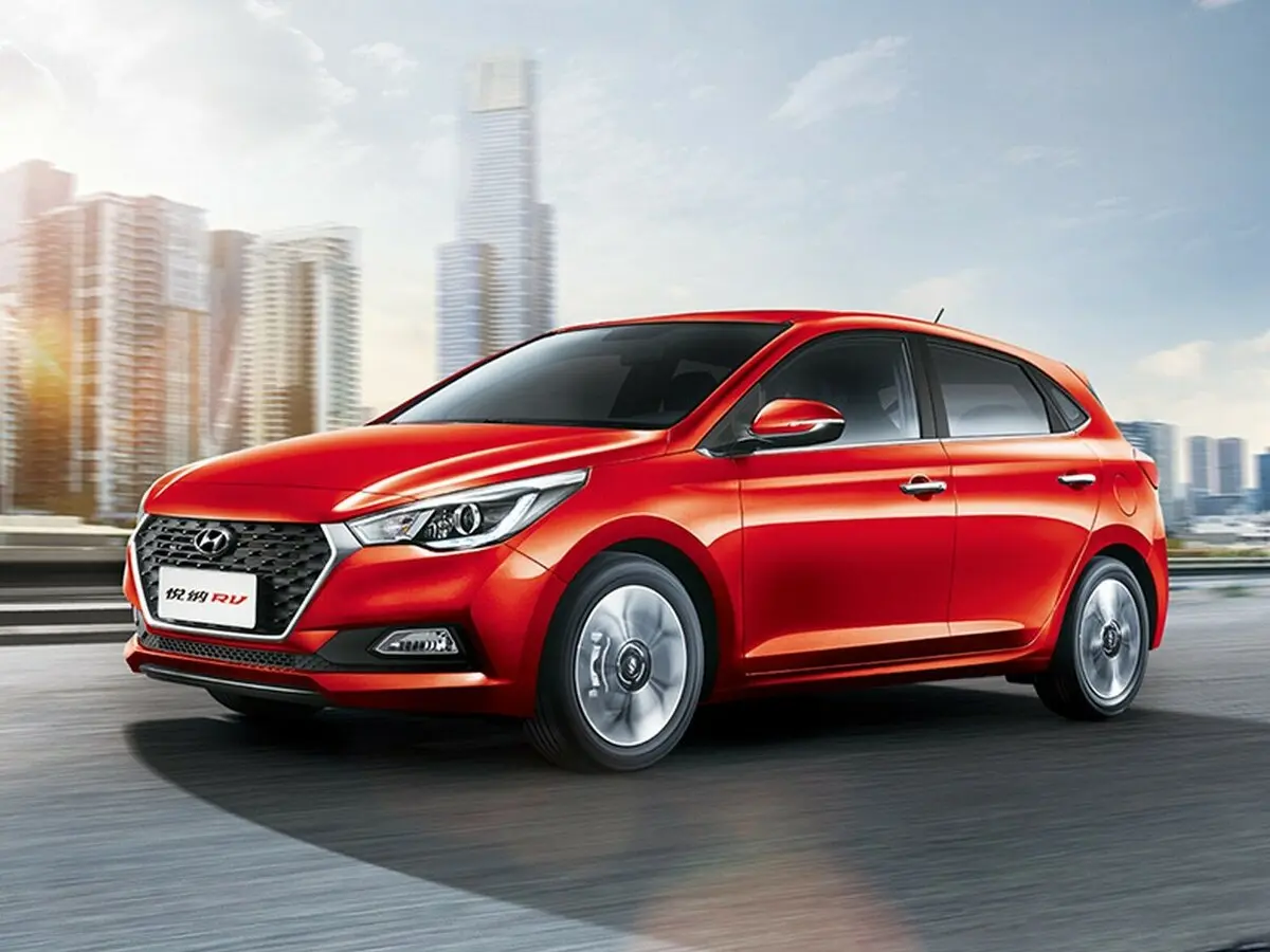 Hyundai Verna IV Хэтчбек 5 дв.
