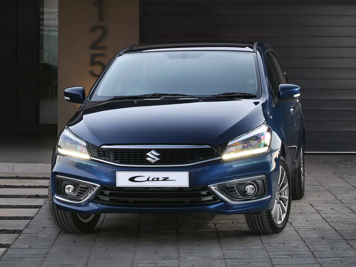 Suzuki Ciaz I Рестайлинг Седан — 照片 3