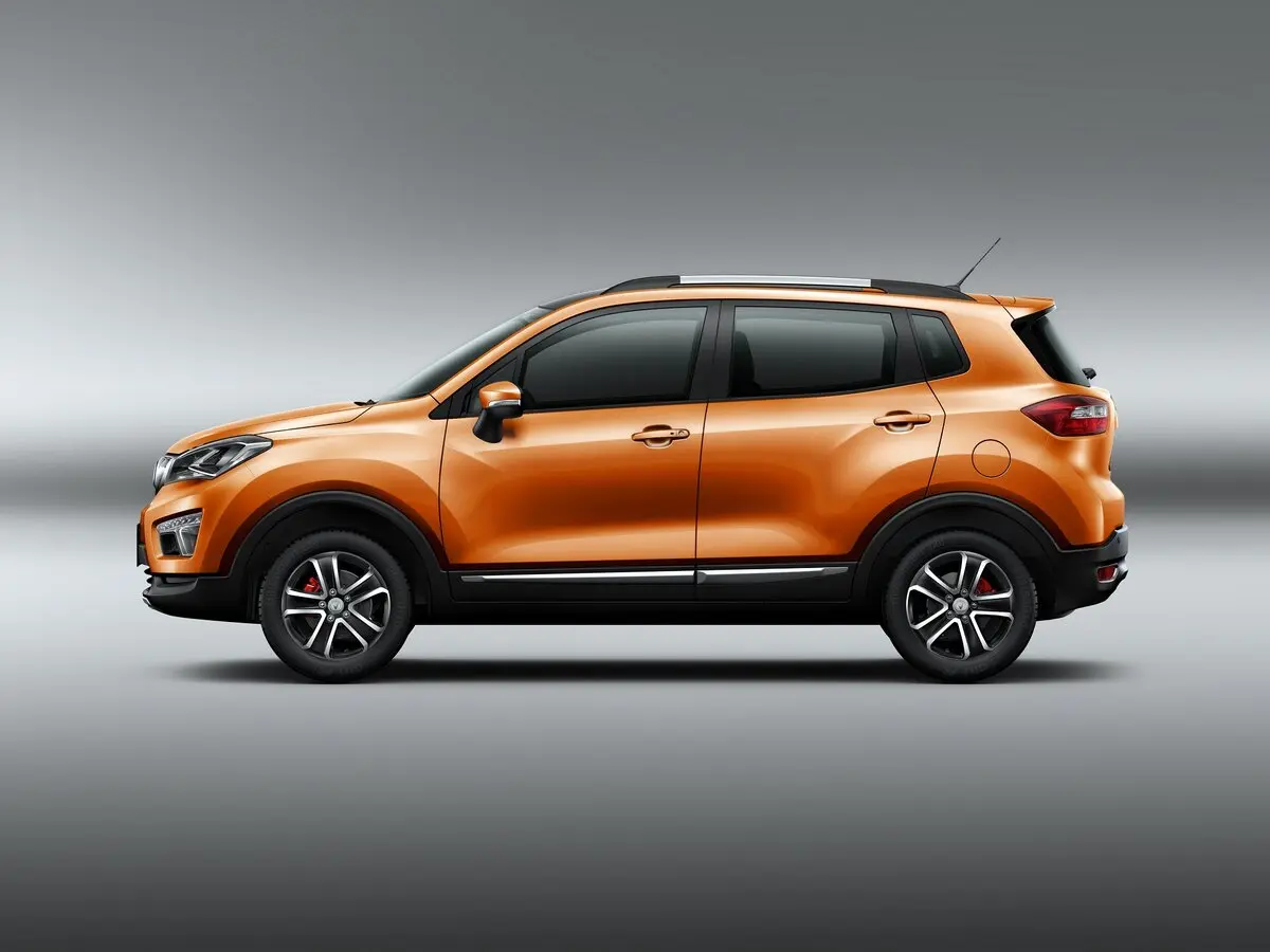 Changan CS15 I Внедорожник 5 дв. — photo 2