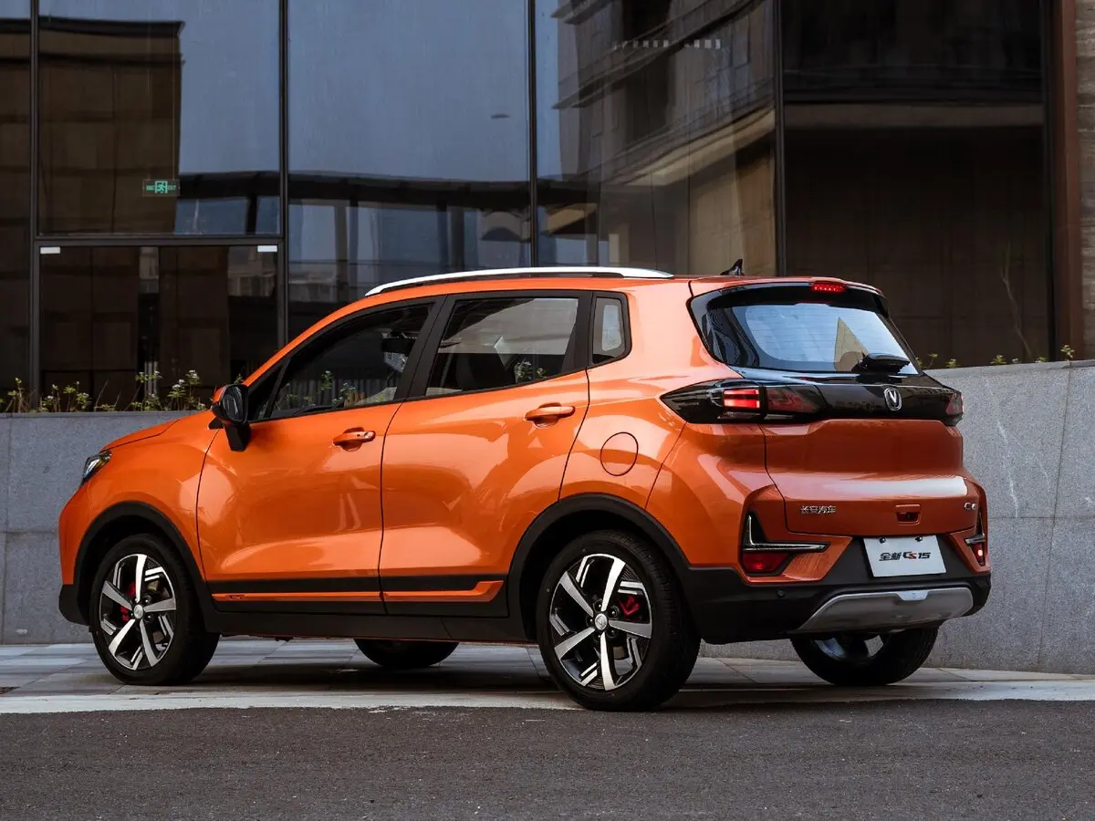 Changan CS15 I Рестайлинг Внедорожник 5 дв. — сүрөт 4