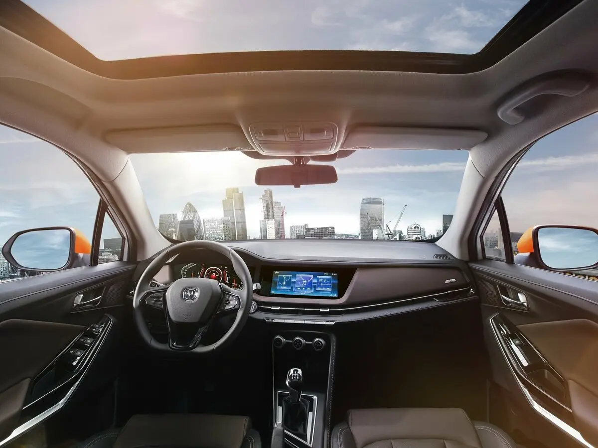 Changan CS15 I Рестайлинг Внедорожник 5 дв. — сүрөт 5
