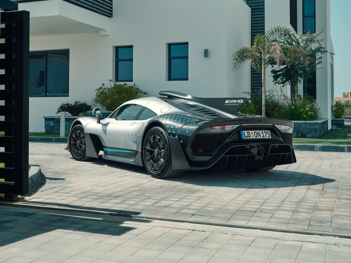Mercedes-Benz AMG ONE 2022 – н.в. Купе — photo 5