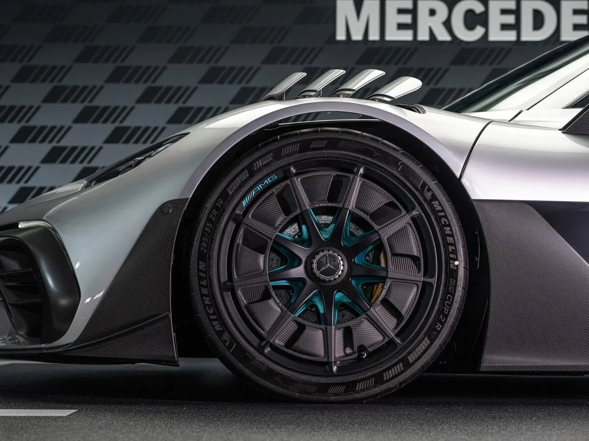 Mercedes-Benz AMG ONE 2022 – н.в. Купе — photo 13