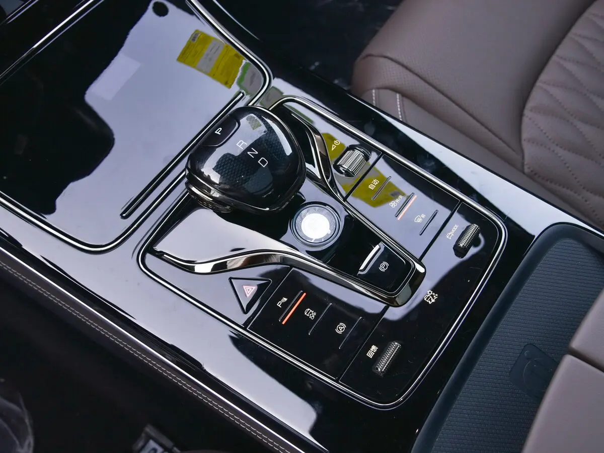 BYD Han I Рестайлинг Седан EV — сүрөт 10