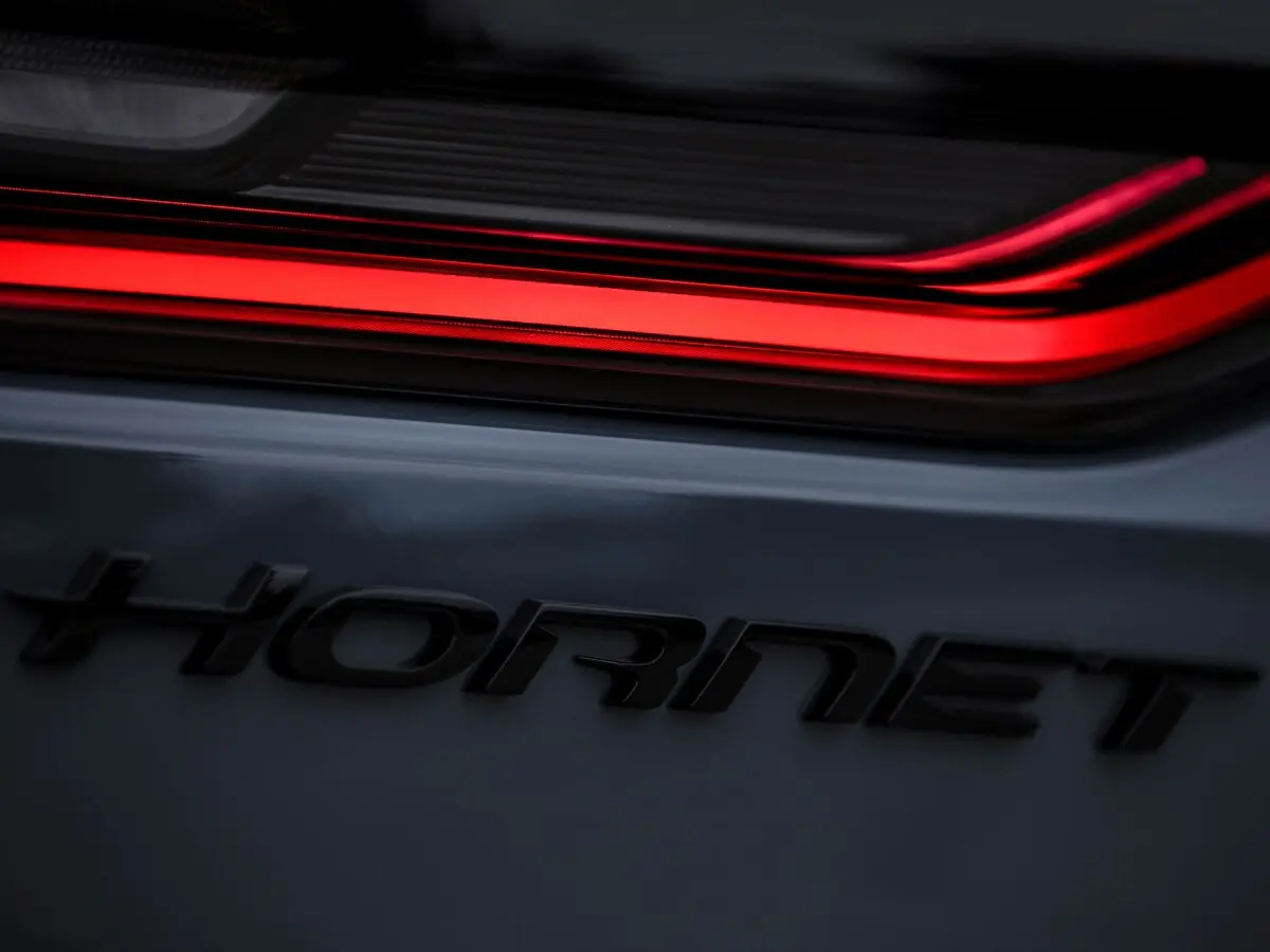 Dodge Hornet 2022 – н.в. Внедорожник 5 дв. — 照片 10