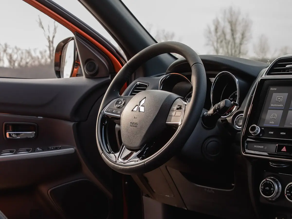 Mitsubishi Outlander Sport I Рестайлинг 3 Внедорожник 5 дв. — photo 9