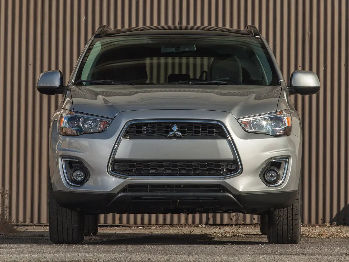 Mitsubishi Outlander Sport I Рестайлинг Внедорожник 5 дв. — photo 3
