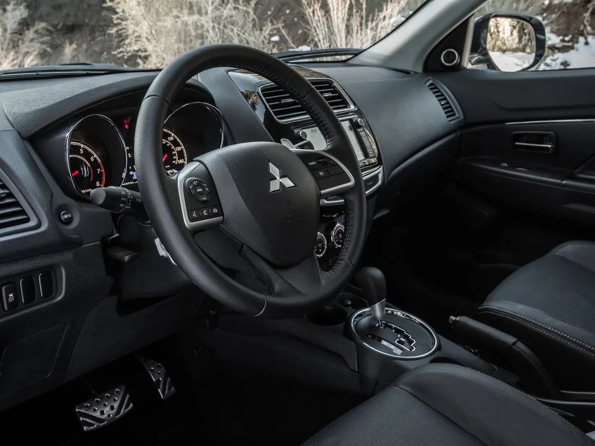 Mitsubishi Outlander Sport I Рестайлинг Внедорожник 5 дв. — photo 7