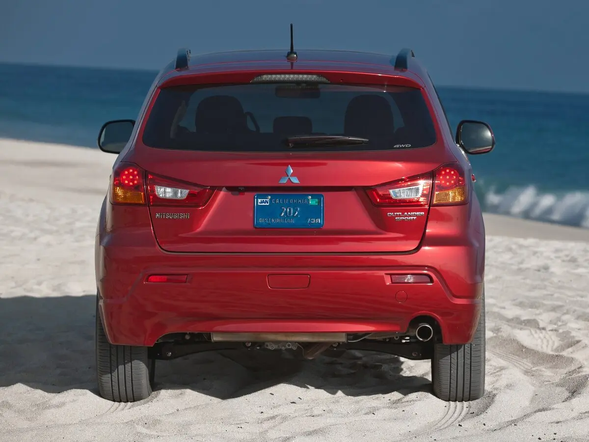 Mitsubishi Outlander Sport I Внедорожник 5 дв. — 照片 4