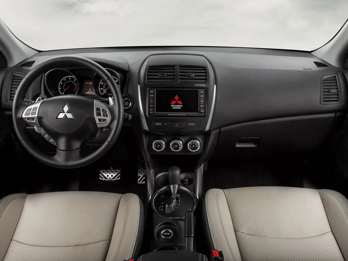 Mitsubishi Outlander Sport I Внедорожник 5 дв. — 照片 6