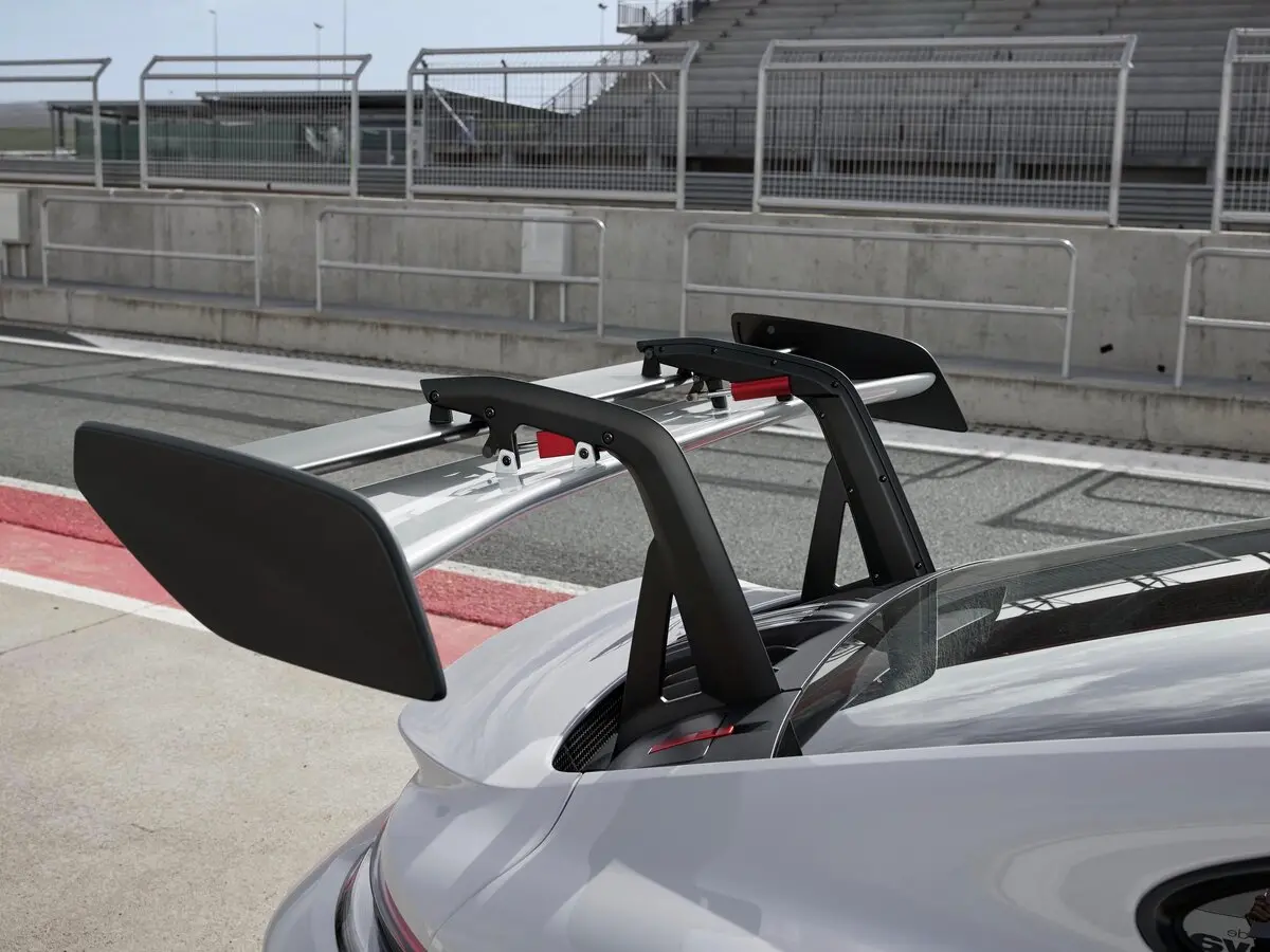 Porsche 911 GT3 992 Купе RS — сүрөт 12