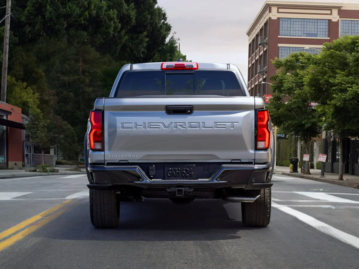 Chevrolet Colorado III Пикап Двойная кабина — photo 3