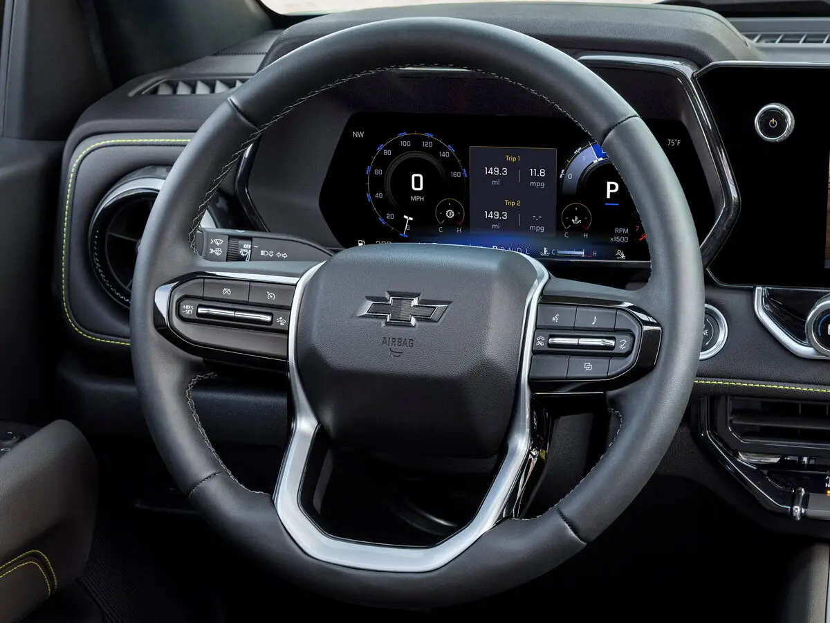 Chevrolet Colorado III Пикап Двойная кабина — photo 7