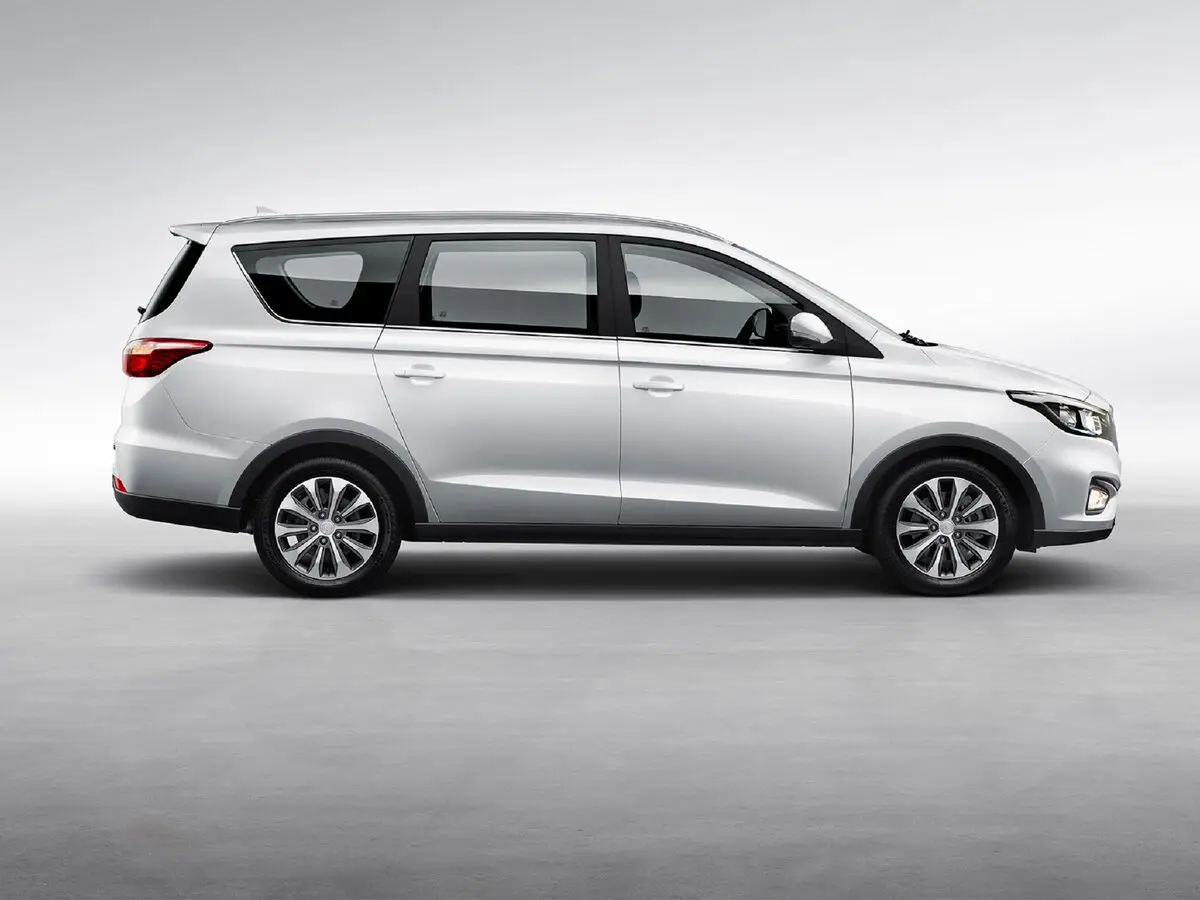 Changan Linmax 2017 – 2020 Минивэн — 照片 2