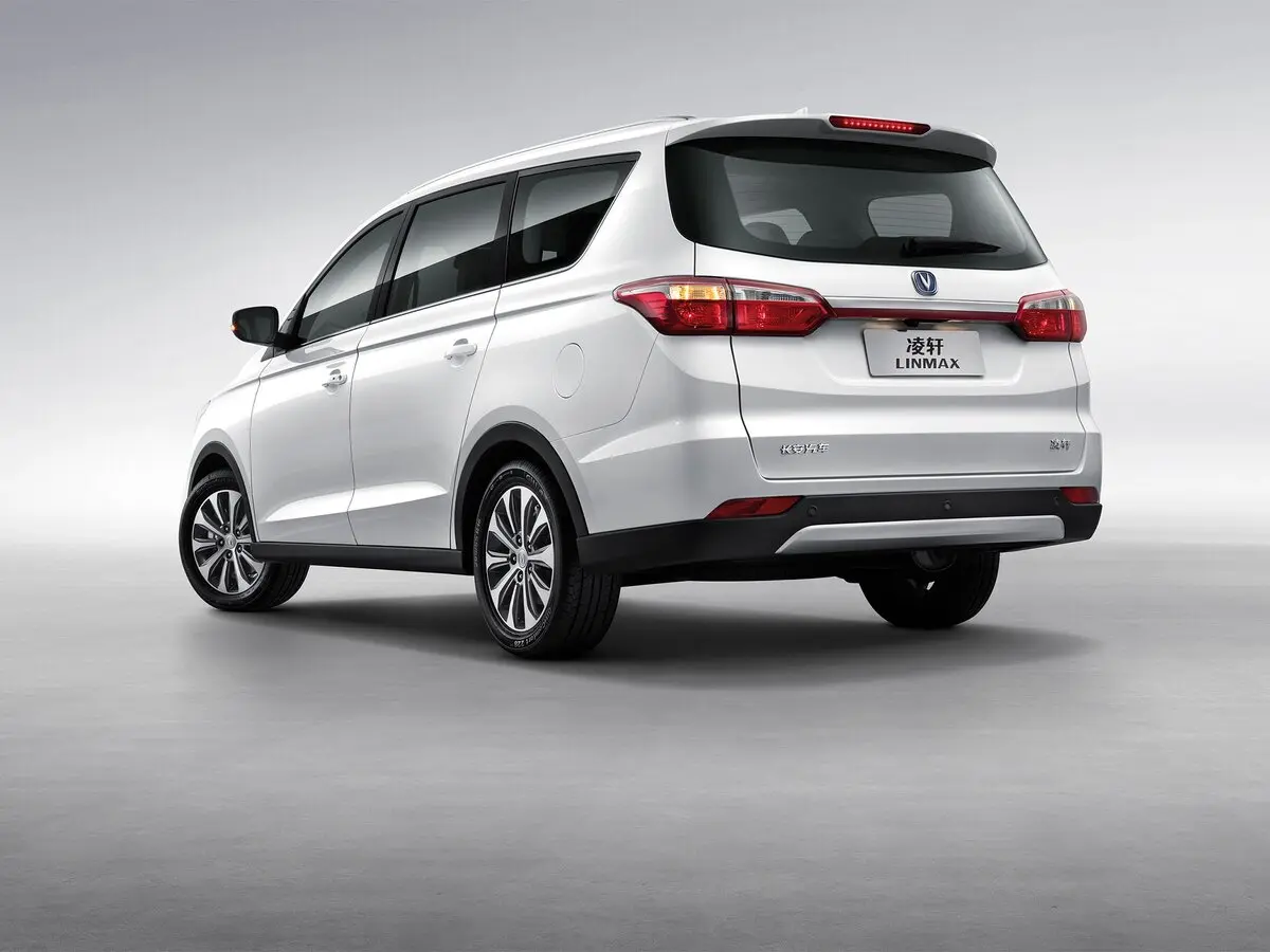 Changan Linmax 2017 – 2020 Минивэн — 照片 5