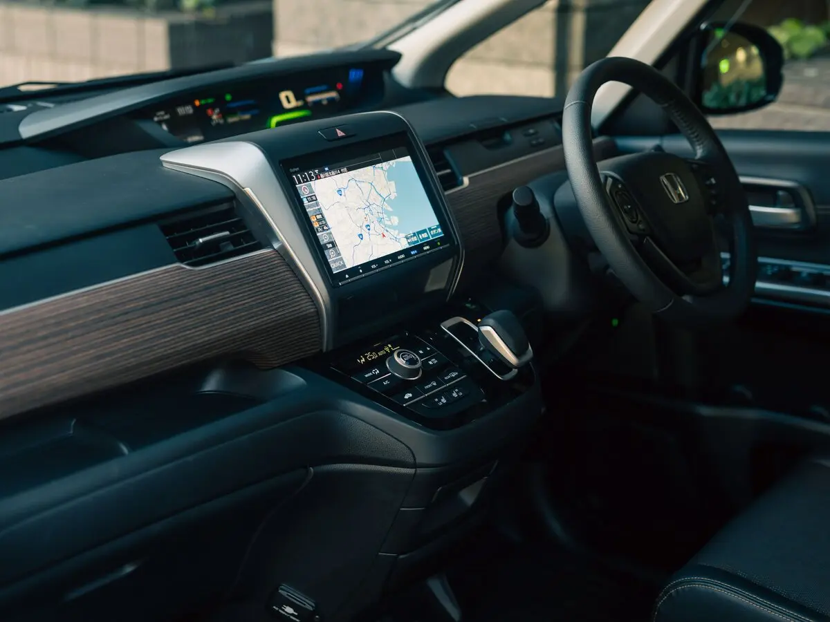 Honda Freed II Рестайлинг Компактвэн — сүрөт 4