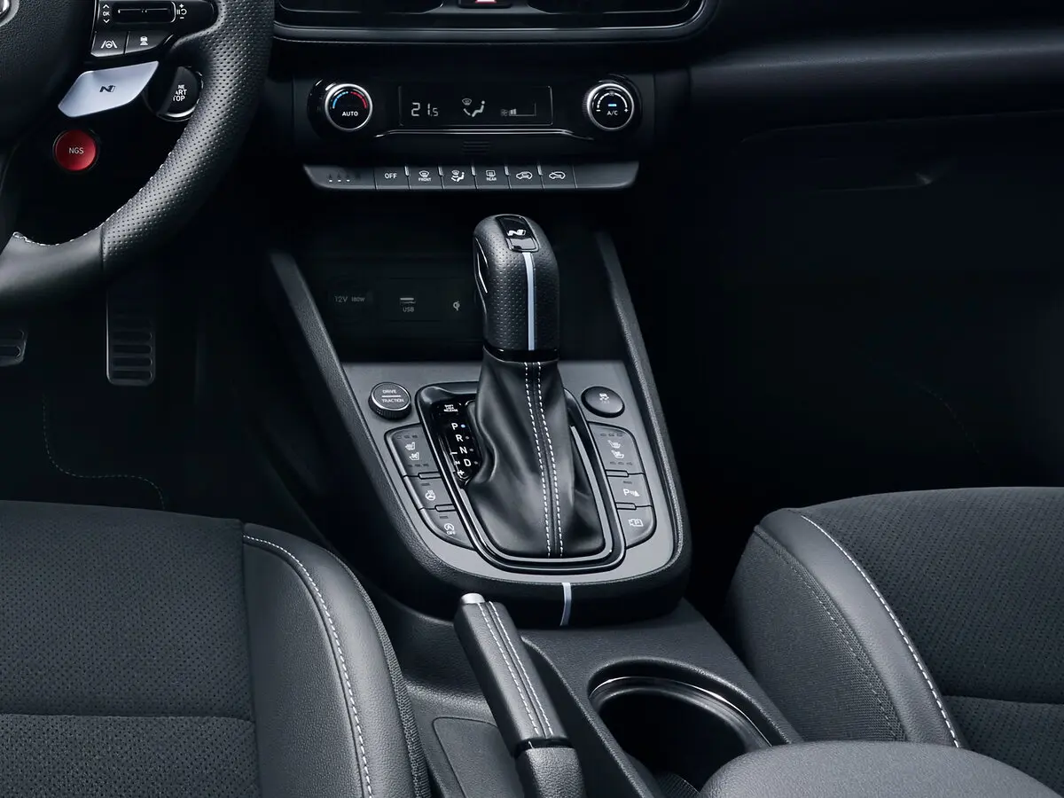 Hyundai Kona N 2021 – 2023 Внедорожник 5 дв. — сүрөт 12