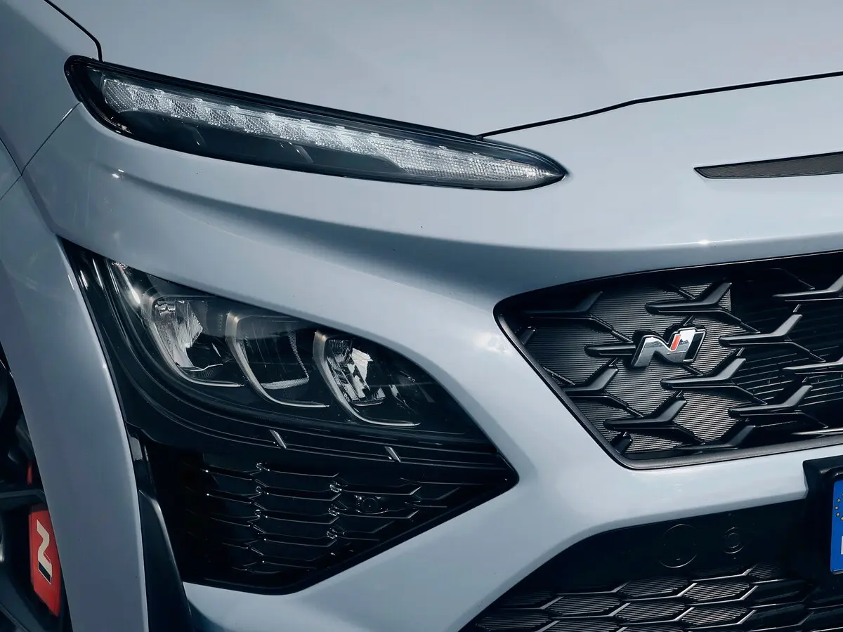 Hyundai Kona N 2021 – 2023 Внедорожник 5 дв. — сүрөт 13