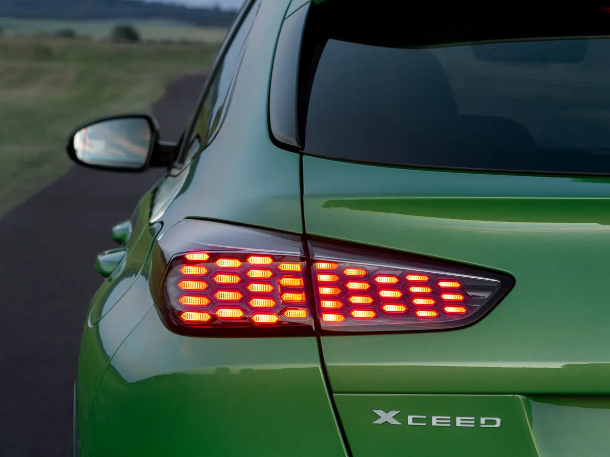 Kia XCeed I Рестайлинг Хэтчбек 5 дв. — сүрөт 12