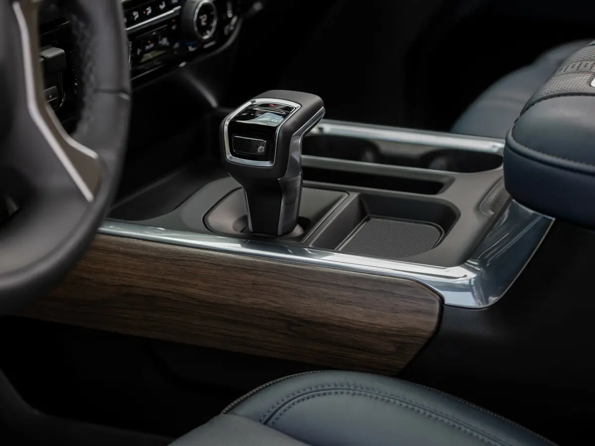 Chevrolet Silverado IV (T1XX) Рестайлинг Пикап Двойная кабина Crew — сүрөт 8