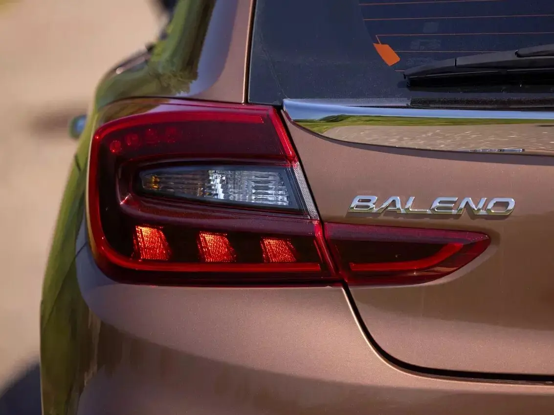 Suzuki Baleno III Хэтчбек 5 дв. — сүрөт 29