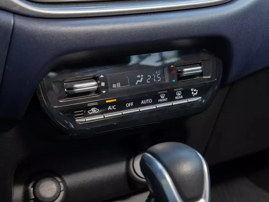 Suzuki Baleno III Хэтчбек 5 дв. — сүрөт 31