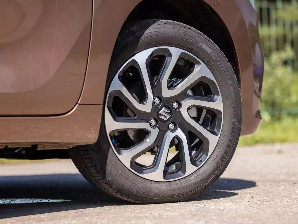 Suzuki Baleno III Хэтчбек 5 дв. — сүрөт 32