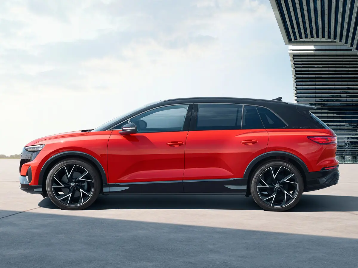 Audi Q5 e-tron 2022 – н.в. Внедорожник 5 дв. — сүрөт 2