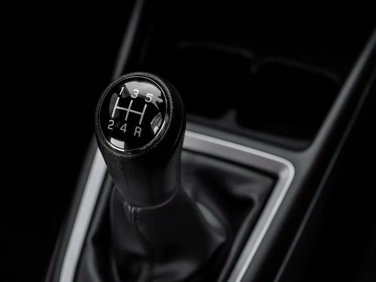 Suzuki DZire III Рестайлинг Седан — 照片 8