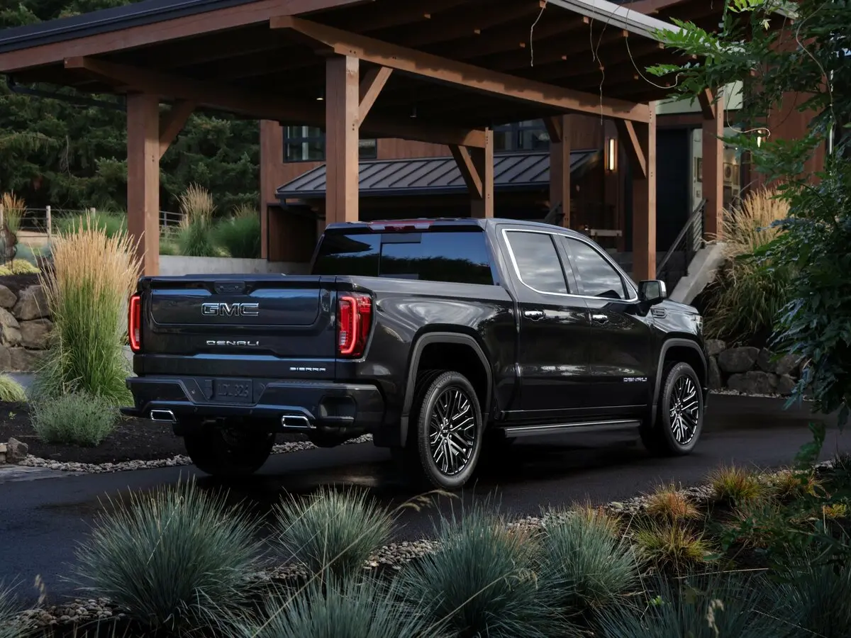 GMC Sierra IV Рестайлинг Пикап Двойная кабина Crew Cab — сүрөт 3