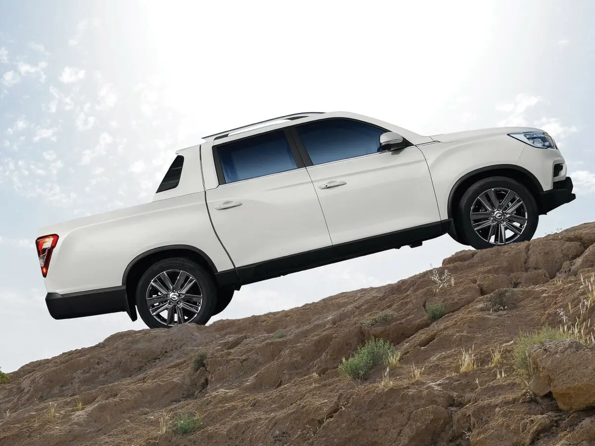 SsangYong Rexton Sports I Пикап Двойная кабина Khan — фото 2