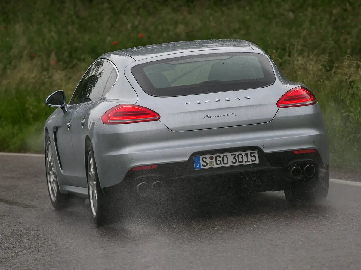 Porsche Panamera I Рестайлинг Лифтбек Executive — сүрөт 4