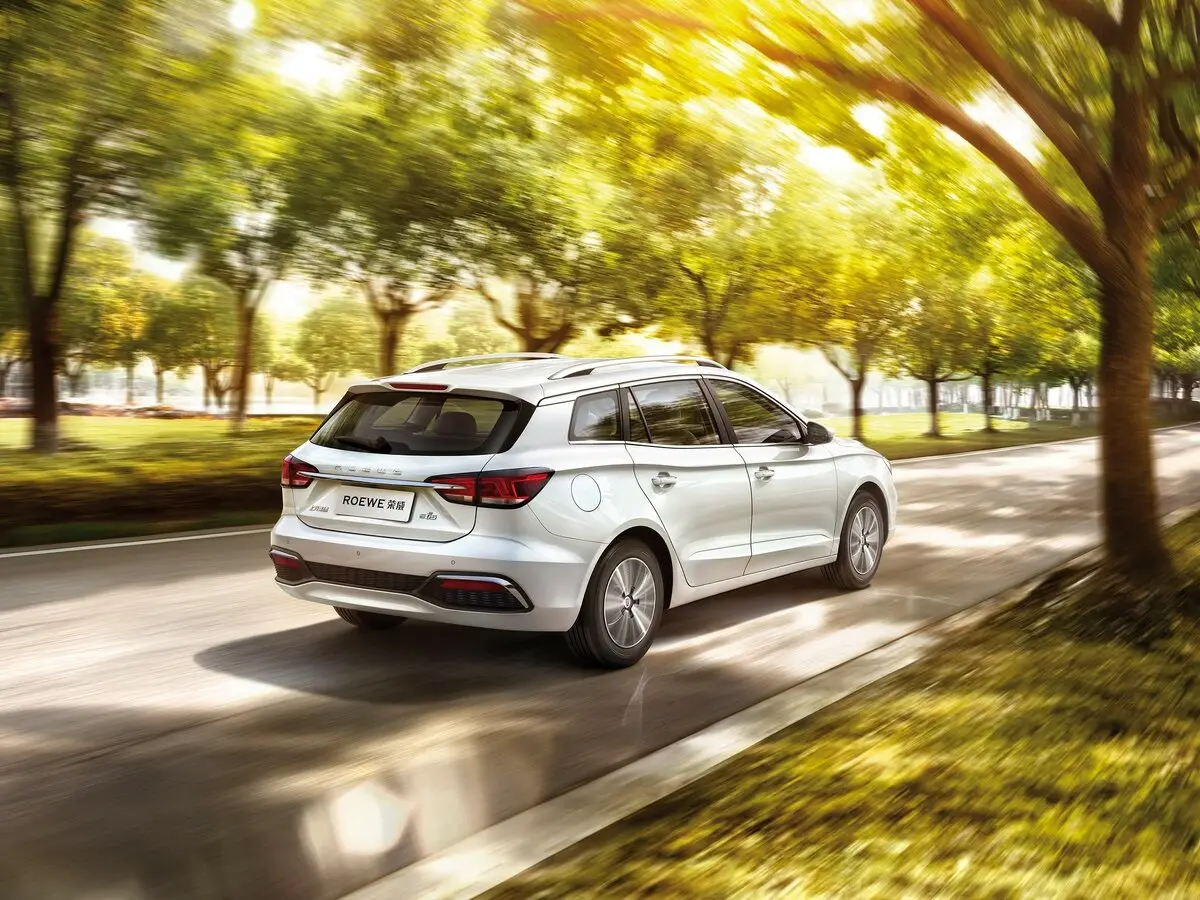 Roewe i5 I Универсал 5 дв. Ei5 — 照片 2