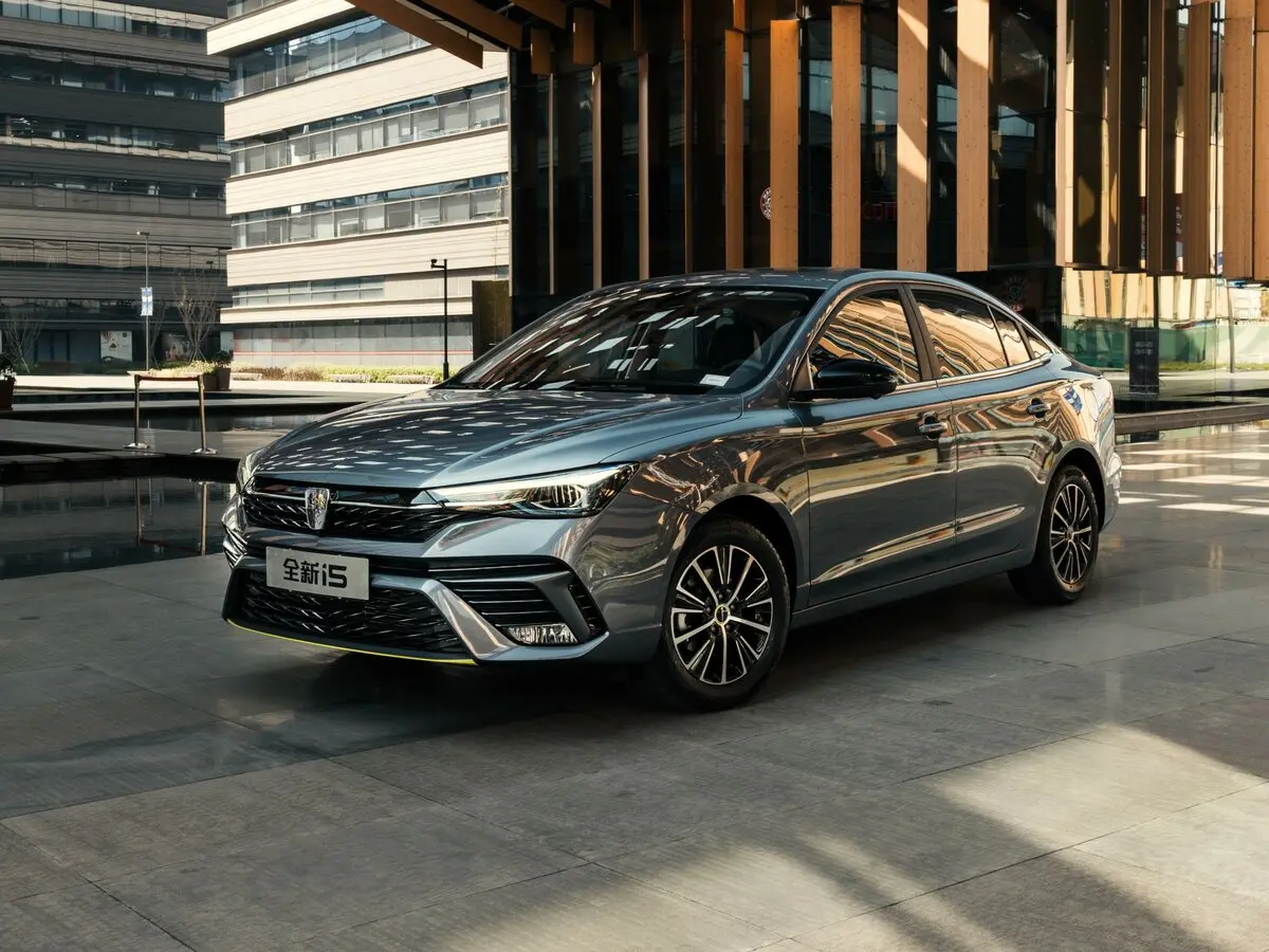 Roewe i5 I Рестайлинг Седан