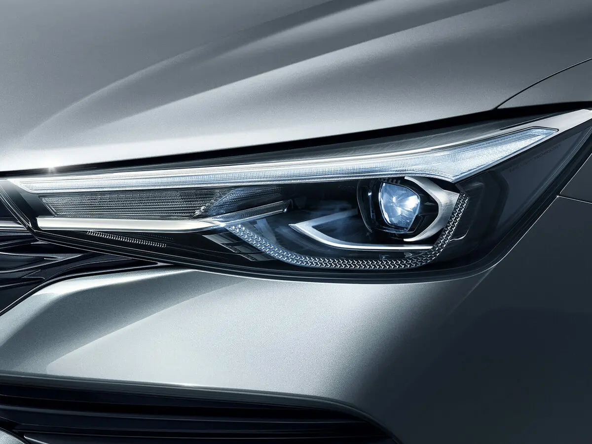 Roewe i5 I Рестайлинг Седан — сүрөт 9