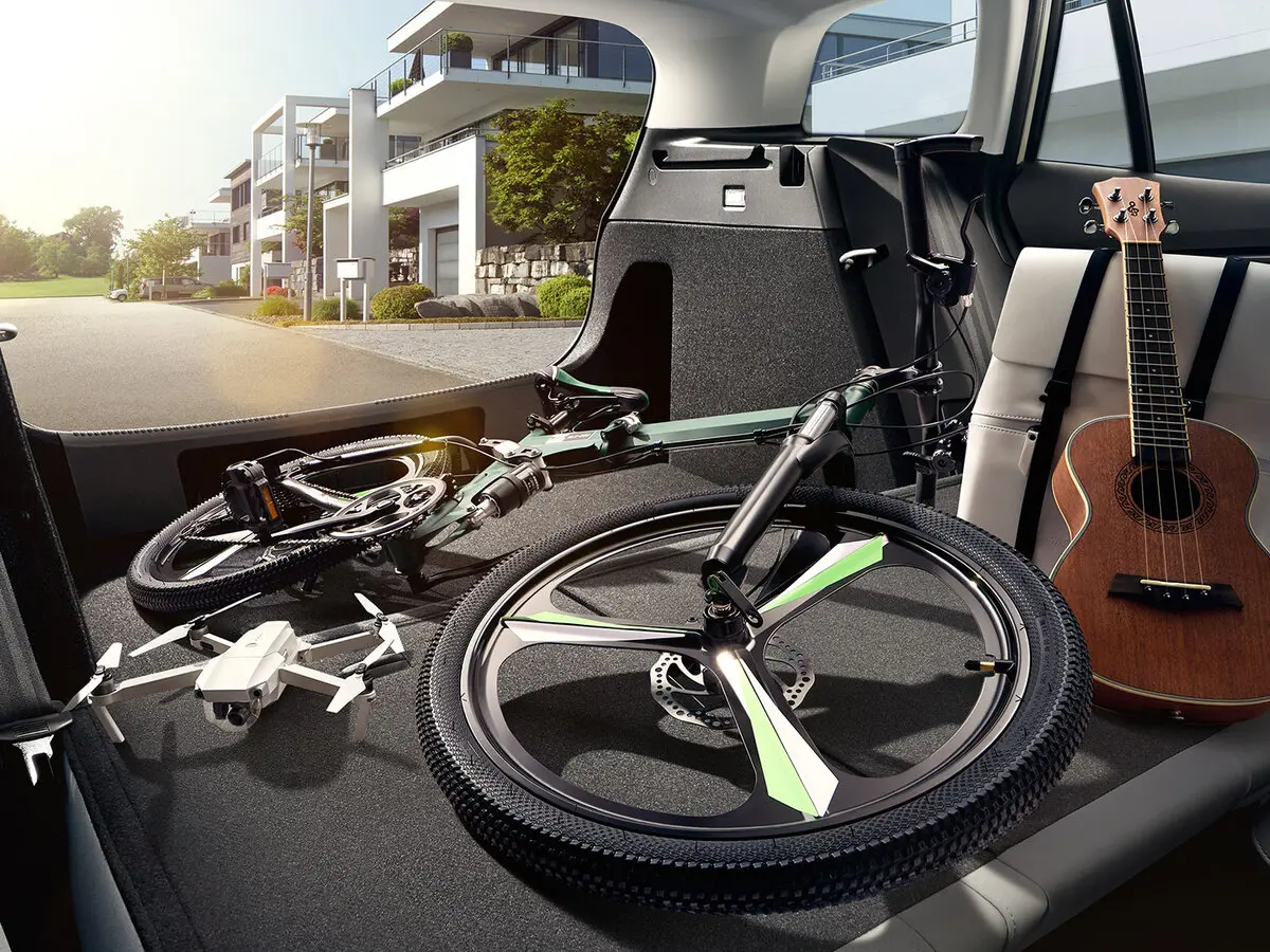 Roewe i5 I Рестайлинг Универсал 5 дв. Ei5 — 照片 6
