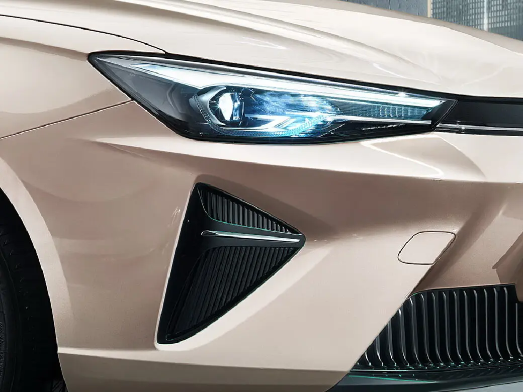 Roewe i5 I Рестайлинг Универсал 5 дв. Ei5 — 照片 7