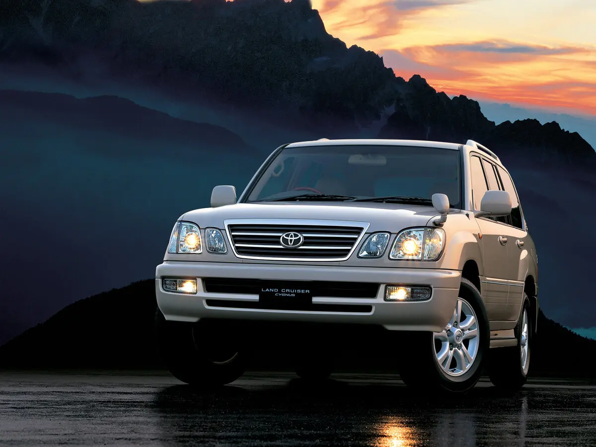Toyota Land Cruiser 100 Series Рестайлинг 1 Внедорожник 5 дв. Cygnus — фото 3