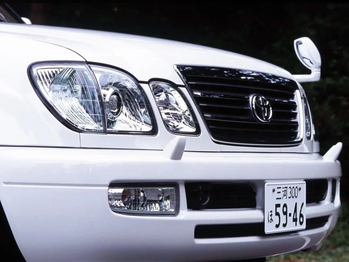 Toyota Land Cruiser 100 Series Рестайлинг 1 Внедорожник 5 дв. Cygnus — фото 7