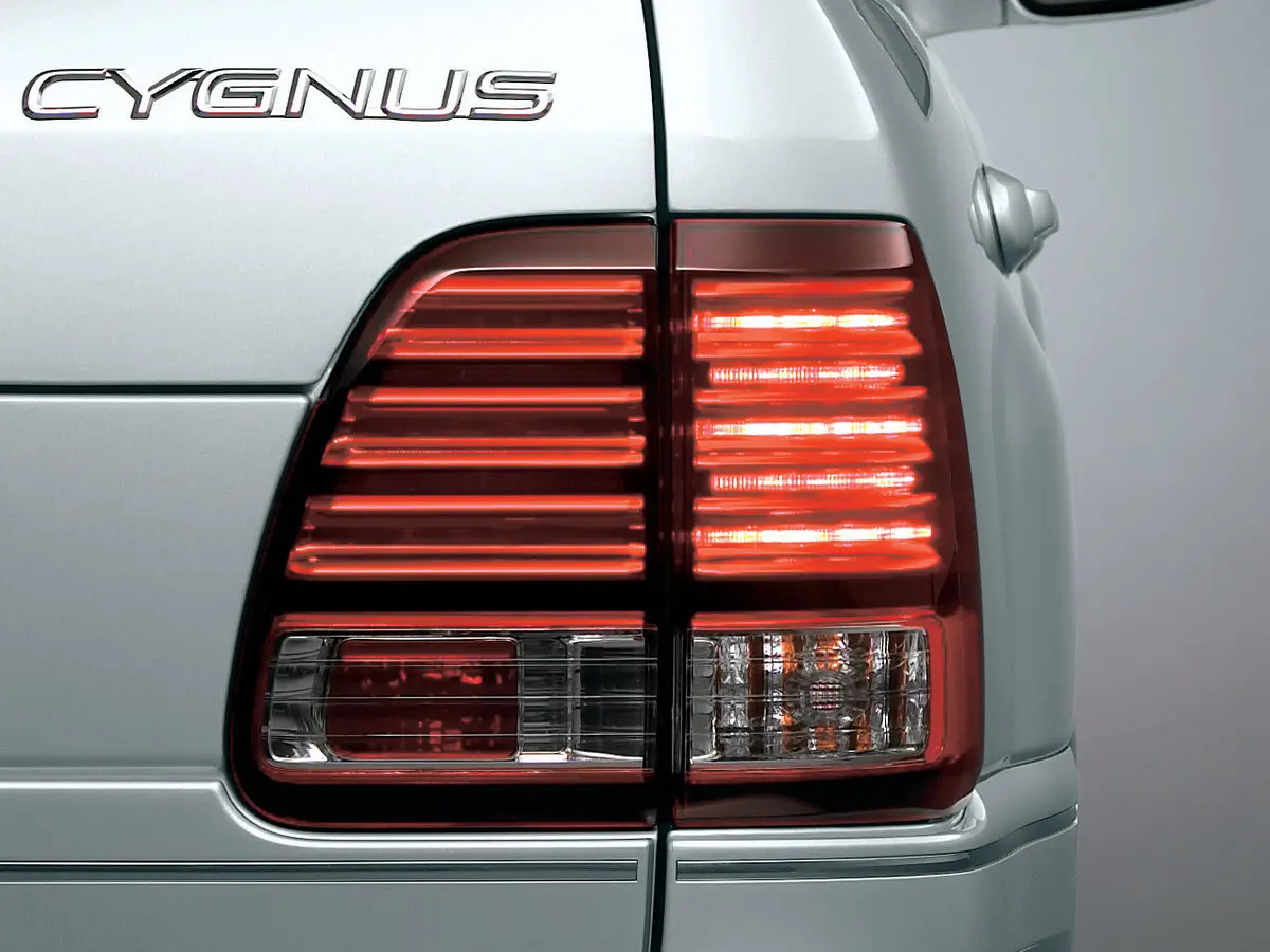 Toyota Land Cruiser 100 Series Рестайлинг 2 Внедорожник 5 дв. Cygnus — фото 7