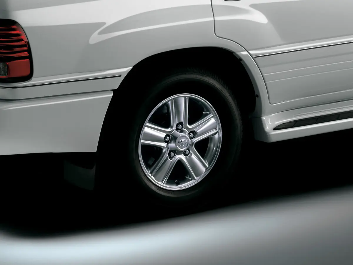 Toyota Land Cruiser 100 Series Рестайлинг 2 Внедорожник 5 дв. Cygnus — фото 8