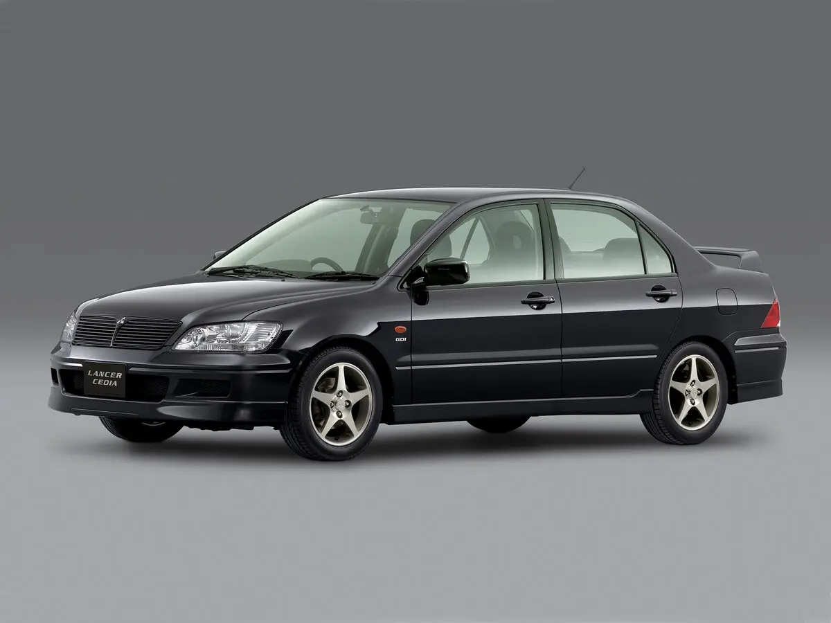 Mitsubishi Lancer IX Седан Cedia